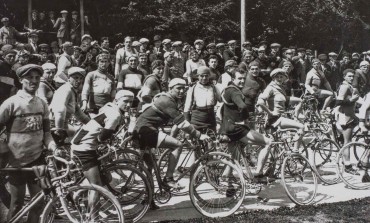 Il velocipede arriva a Crespi d'Adda