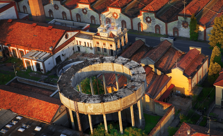 villaggio_crespidadda_veduta_panoramica_capannoni